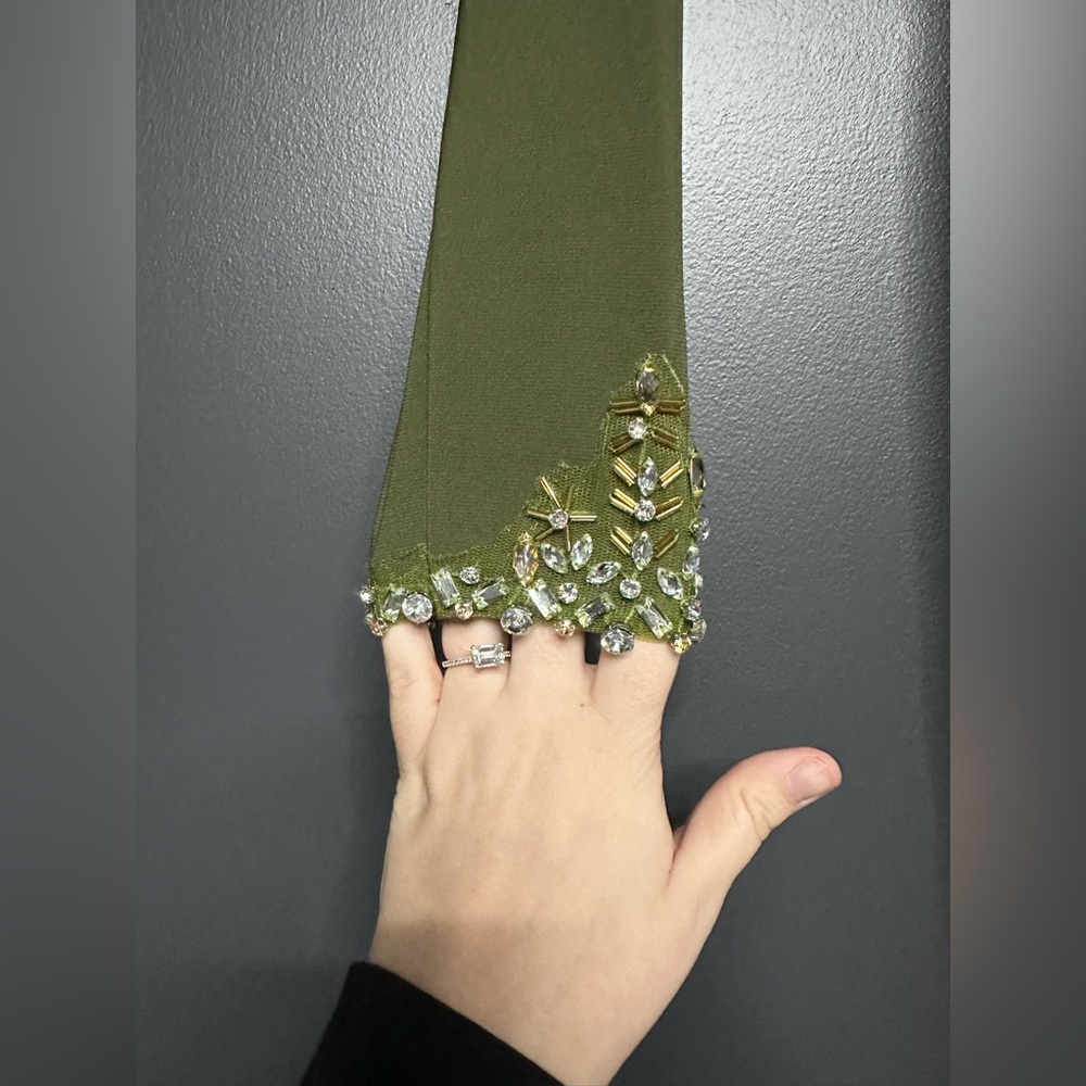 NWT Mac Duggal One Sleeve Beaded Cuff Side Twist Gown Olive 2 55696 - Picture 5 of 7